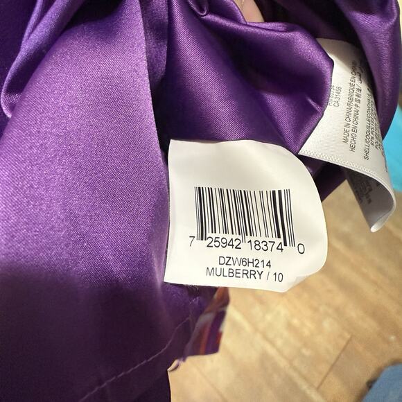 NWT Max and Cleo Strapless Dress Size 10 Mulberry Purple Abstract Print - Picture 6 of 8